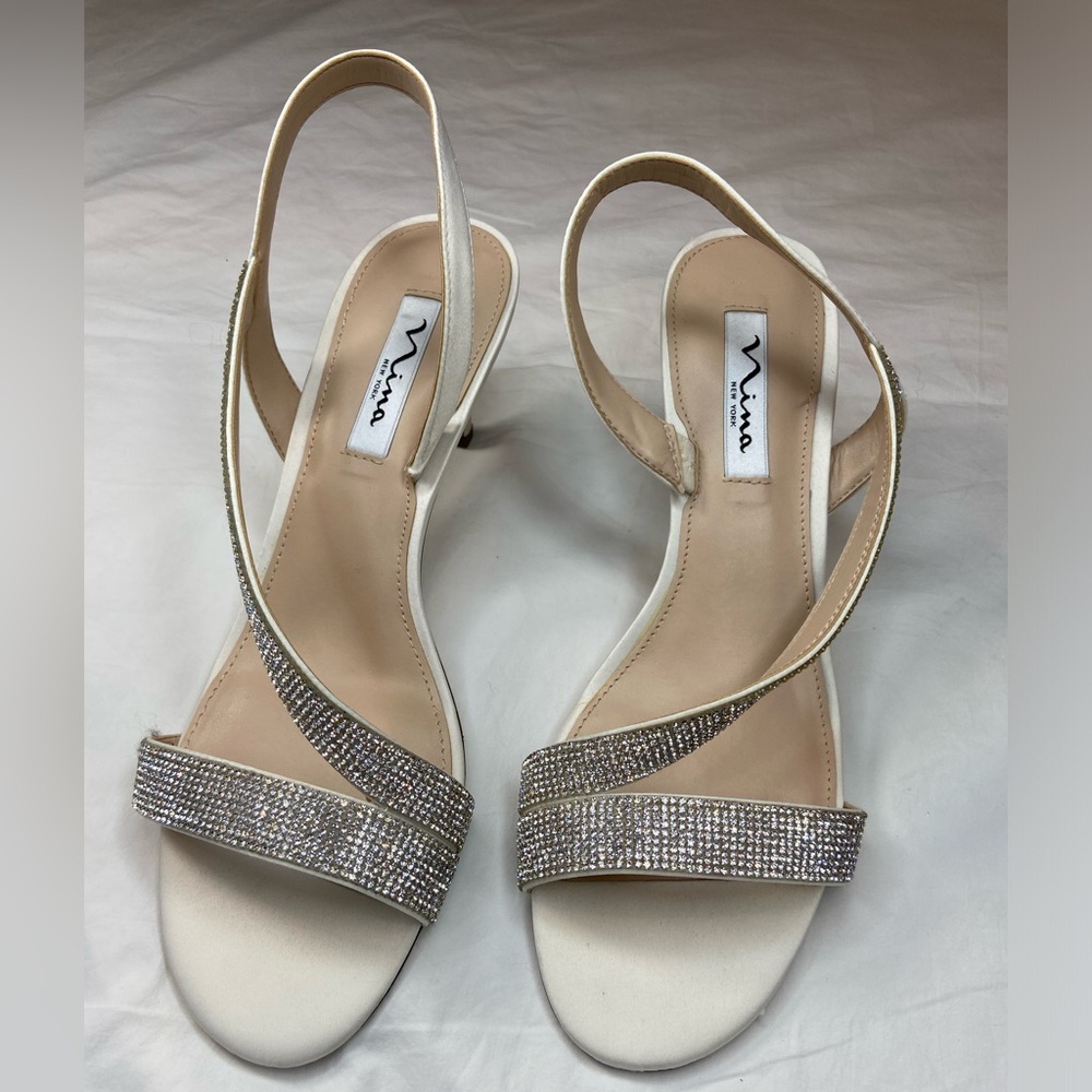 Nina New Rhinestone Satin Strappy Slingback Sandal Pumps Silver & White size 10‎